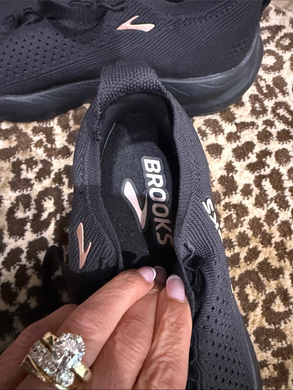 Brooks size 9 glycerin 22 stealthfit - Picture 4 of 7